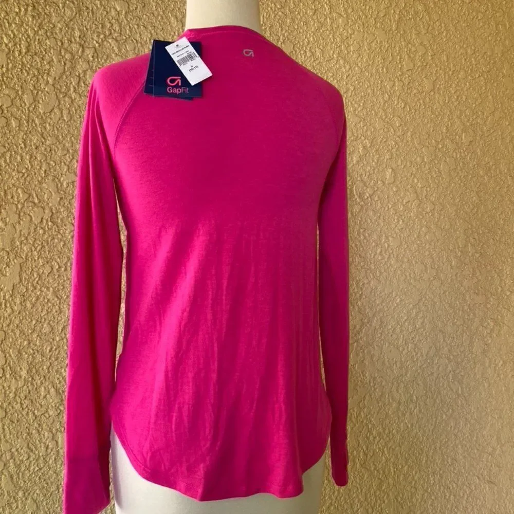 Gap Fit Long Sleeve‎ Pink with Silver L